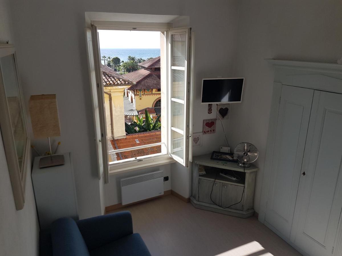 Ferienwohnung Le Palmaro Menton Exterior foto